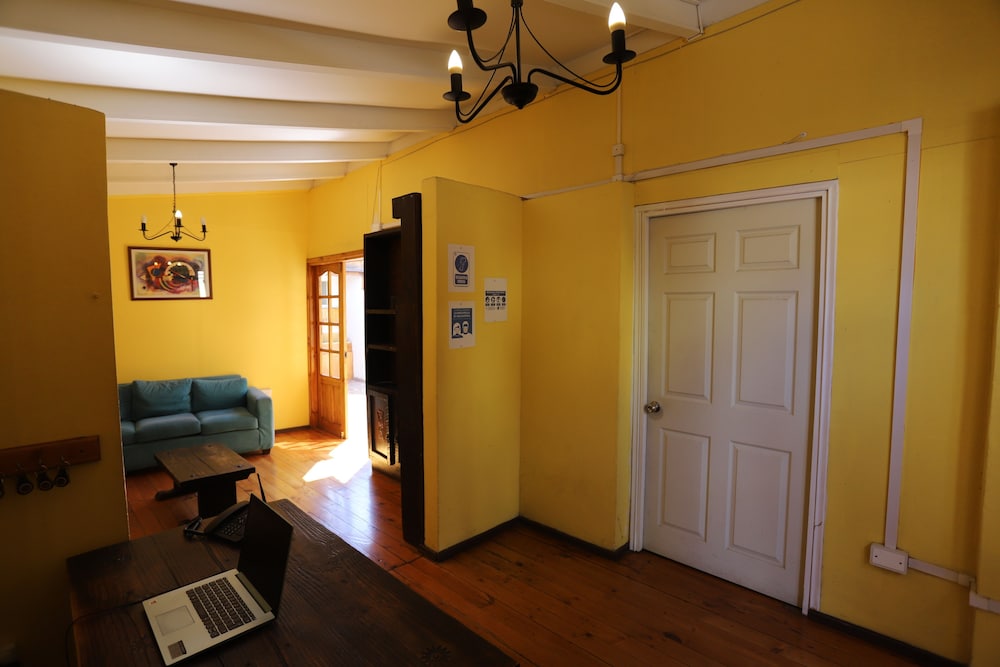 Hostal La Serena view 3