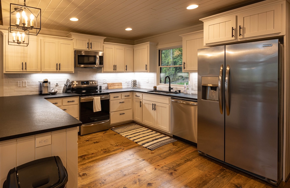 stayNantahala - Smoky Mountain Cabins