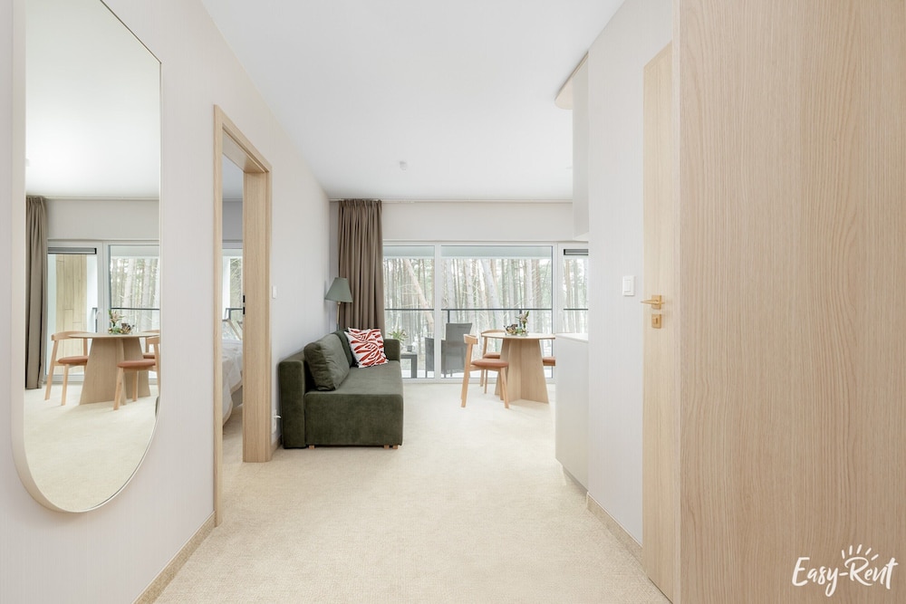Apartment Lukecin Near Beach and Pool