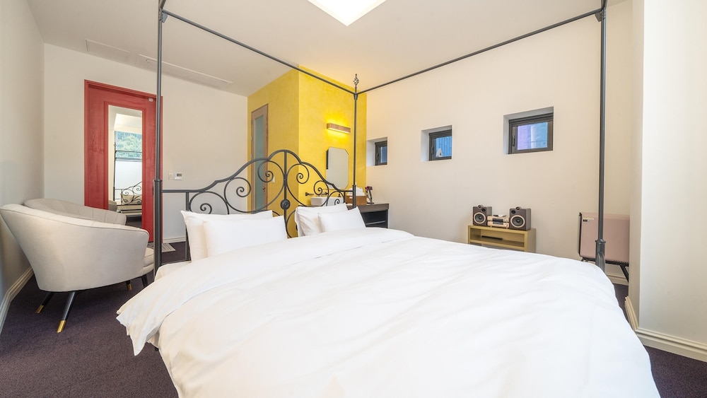 Yangpyeong Agit Analogue Cultural Resort