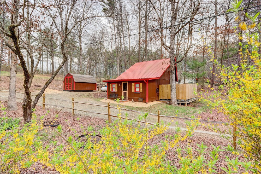 Adorable Ellijay Cabin w/ Hot Tub & Fire Pit view 2