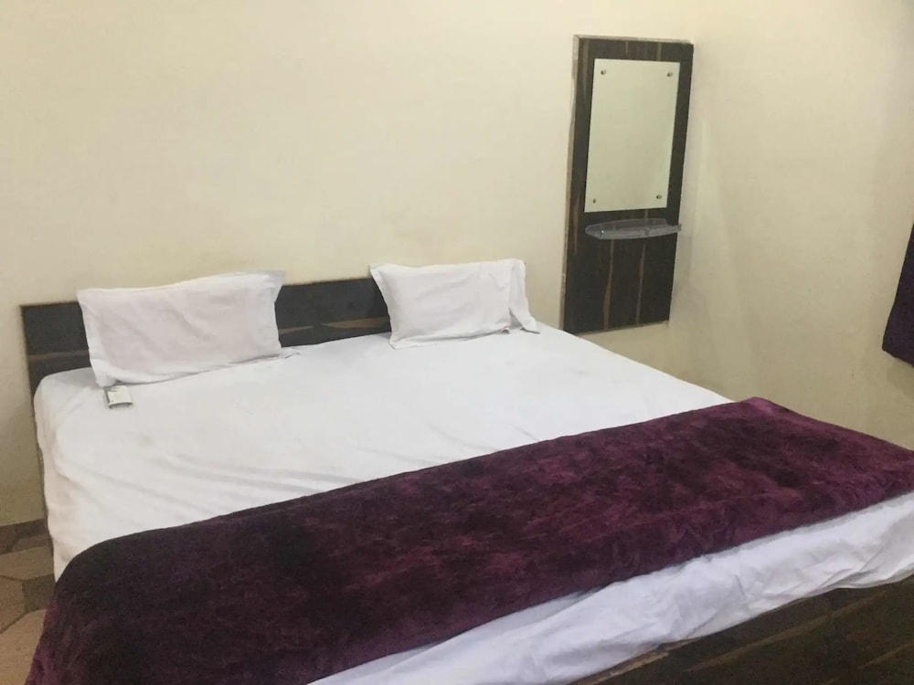 GoroomgoShri parmana Guest House MATHURA view 2