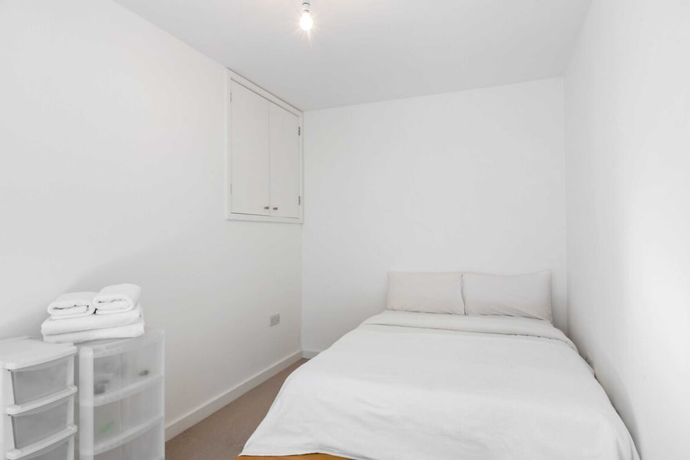 Cosy 2 Bedroom House Near Greenwich