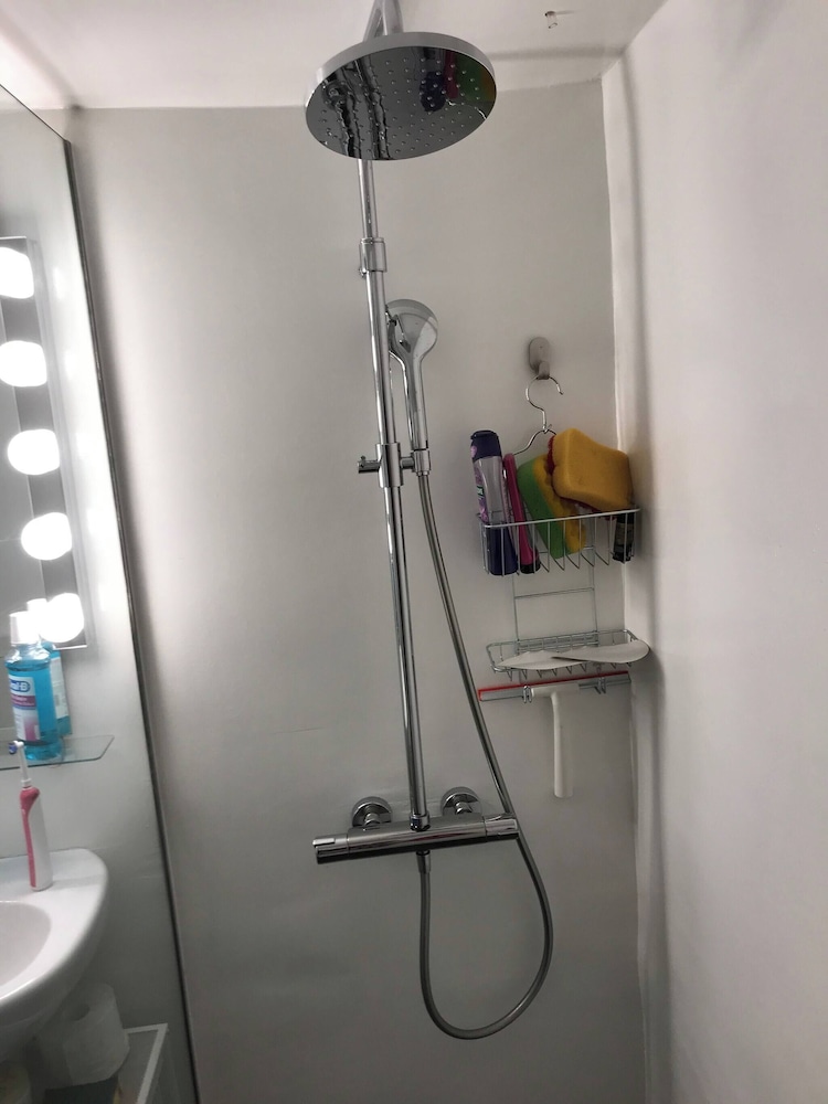 Beautiful Apartment In Central Athens, Pangrati No2443