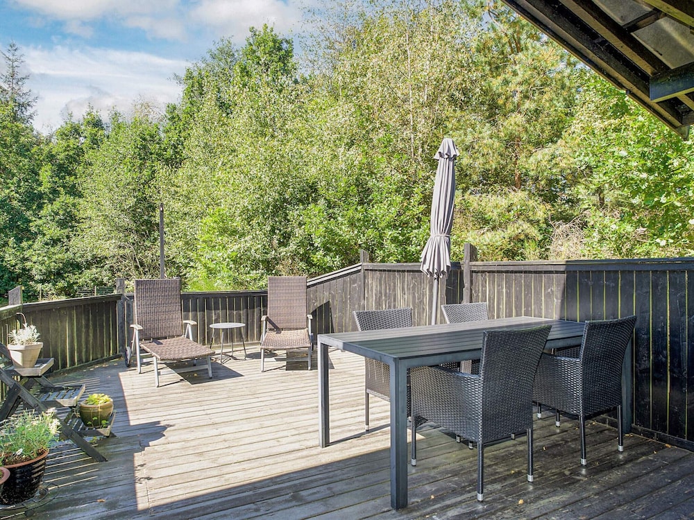 6 Person Holiday Home in Hojby