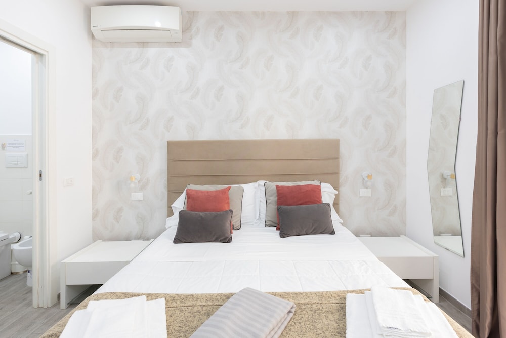247 LuxuryRooms