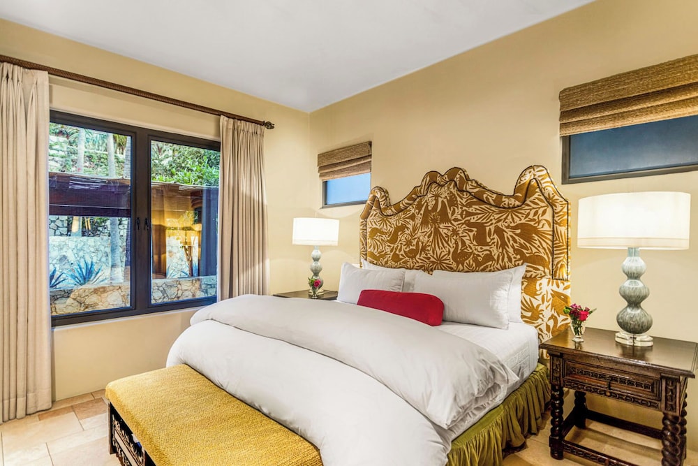 Hacienda Beach Club & Residences
