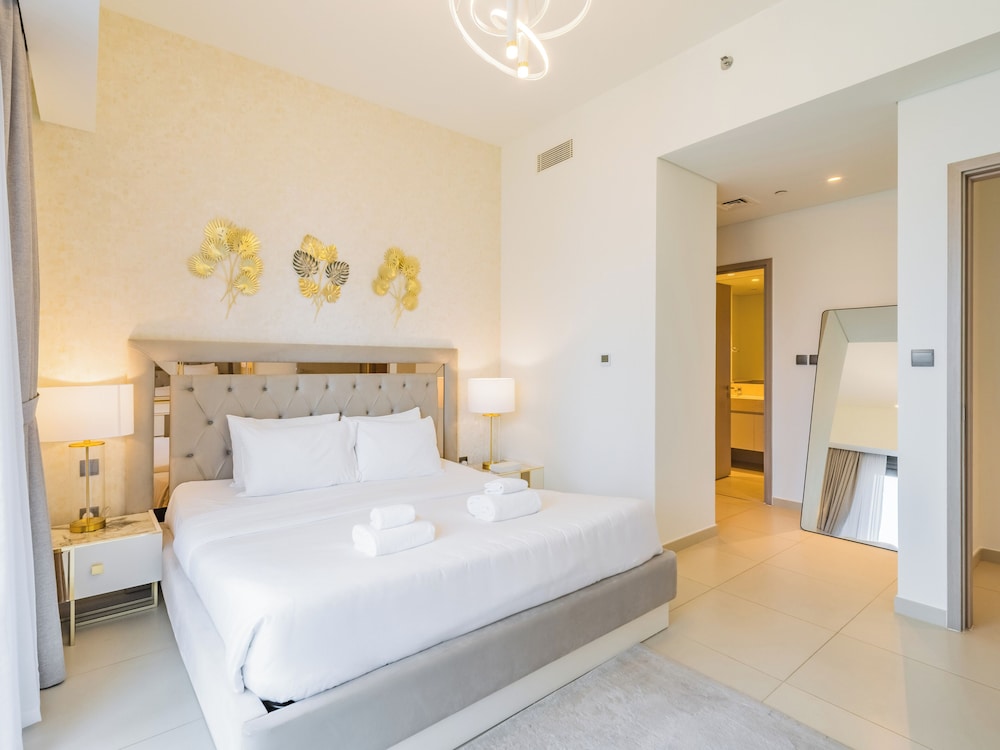 Act One - Act Two - Downtown - Emaar