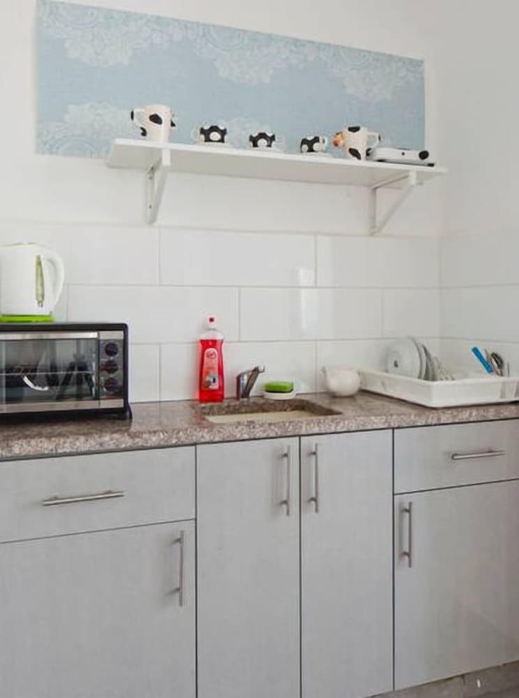 Ha-Carmel Market Apartment