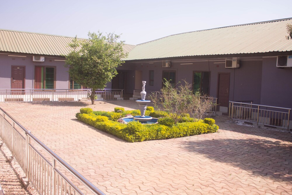 Leget Lodges & Gardens, photo 19