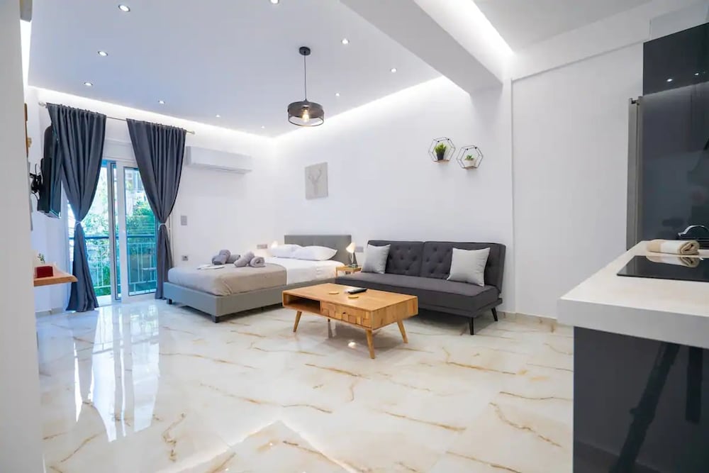 Cozy Apartment for 3 Persons in Athens