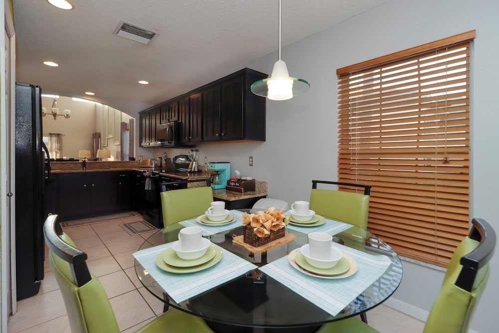 Lakeview 6Br W/ Pool, Hot Tub & Near Theme Parks