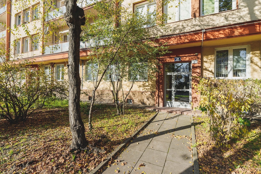Apartment Mogilska Krakow by Renters view 3