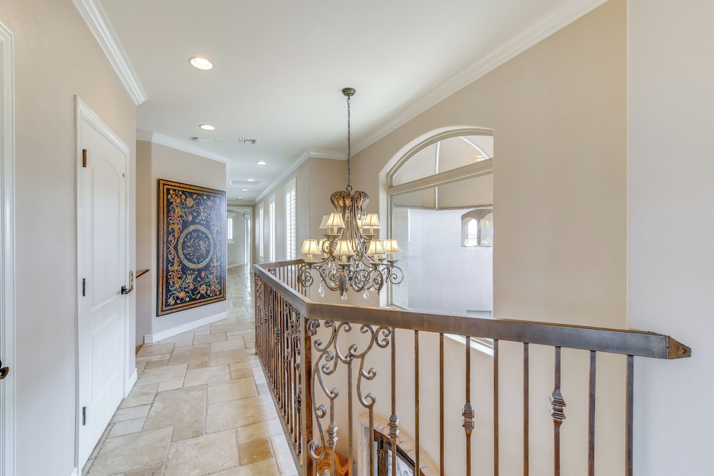 Spacious Luxe Home w/ Lake Access in Fort Mohave!