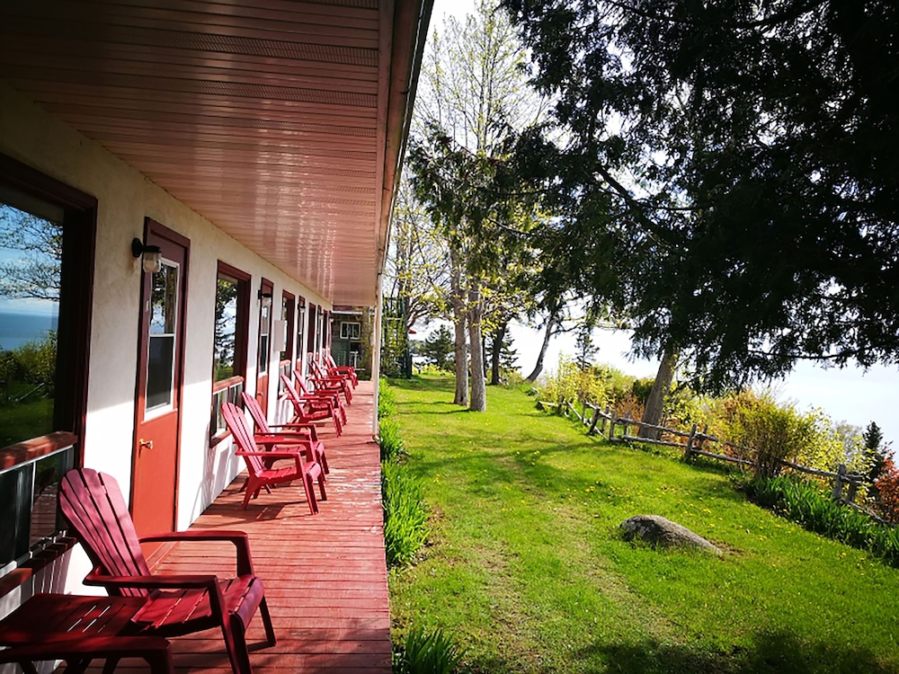 Auberge La Coudriere-Cool Hotel