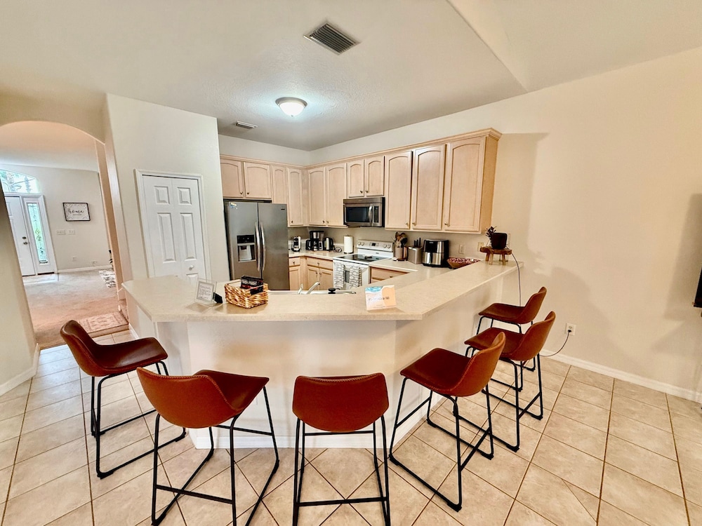 The Grand Village 4BR Pool Home Near Disney Parks