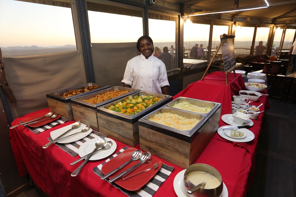 Moon Mountain Lodge