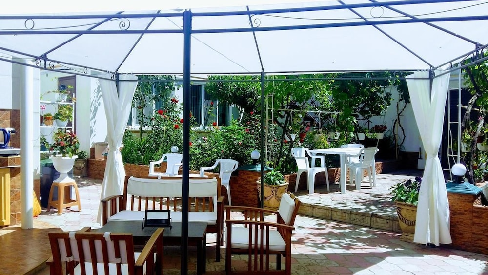 Vilari Guest House