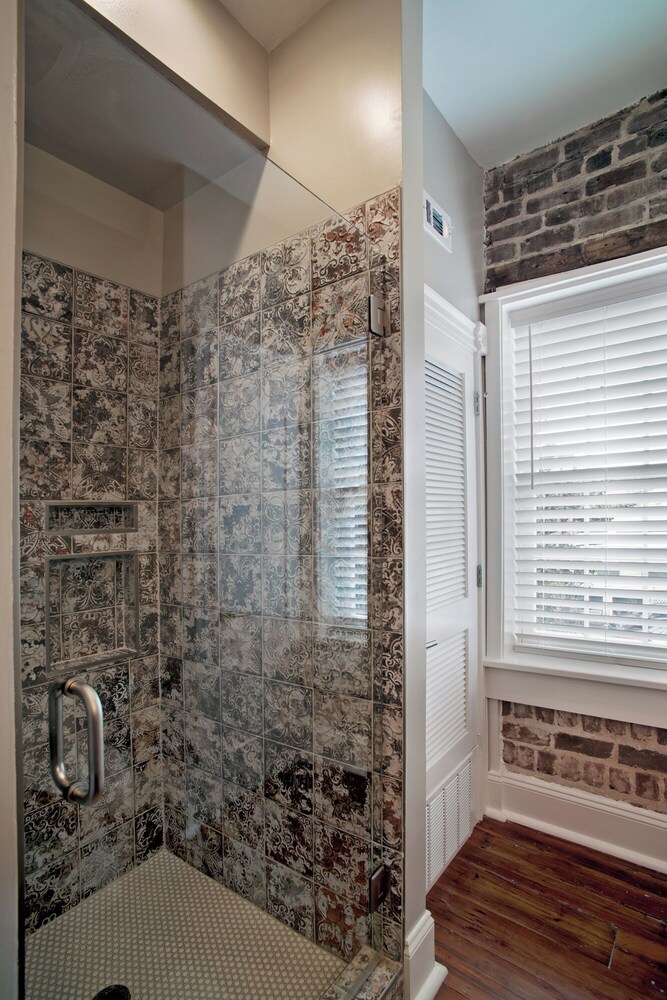 Sophisticated Historic Remodeled 9 BR