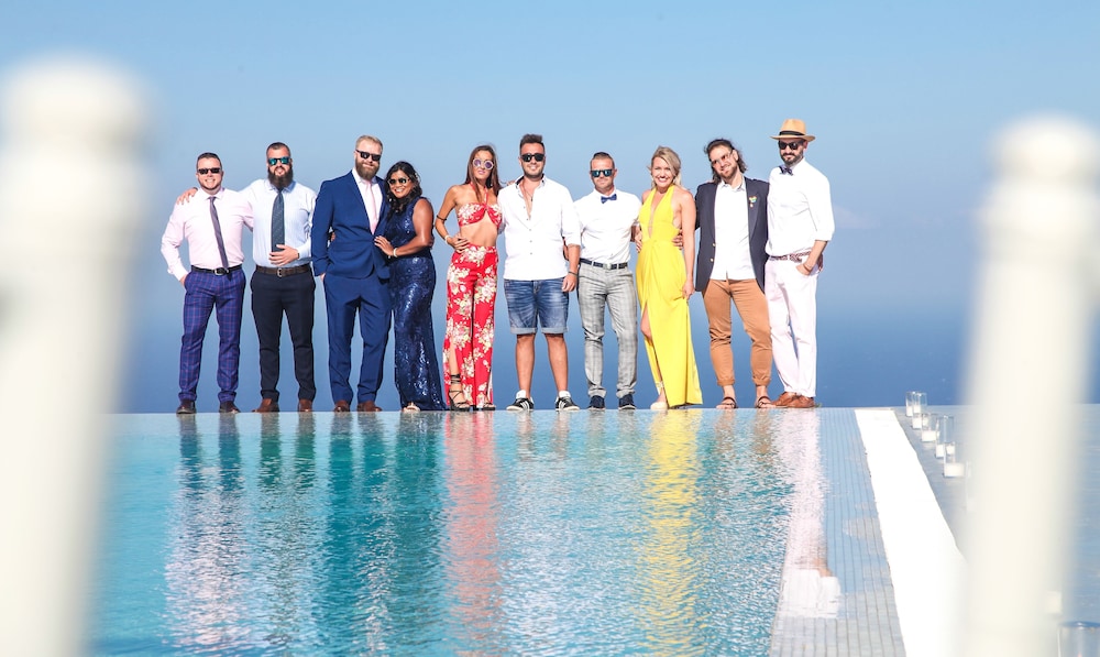 EOS Villa