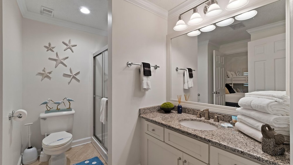 The Enclave #1006 by Southern Vacation Rentals