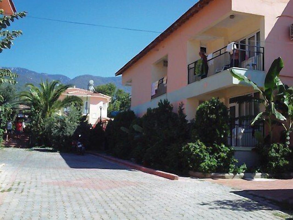 Sonmez Otel - Image 9