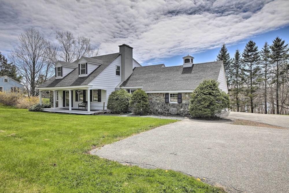 Colonial Home in Bucksport w/ River Views!