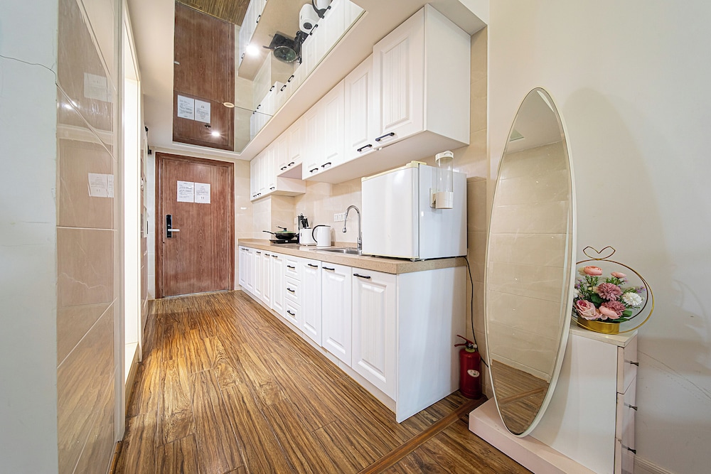 Shanghai Hills & Freshly Home Loft Retreat near NECC