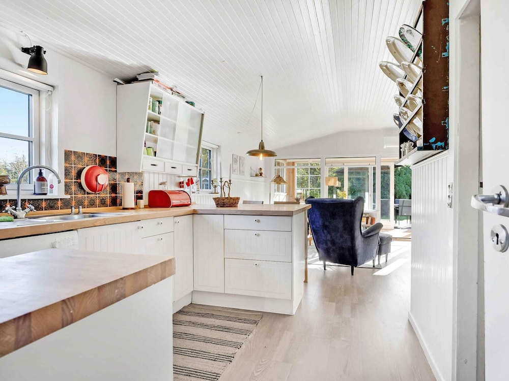 5 Star Holiday Home in Hals