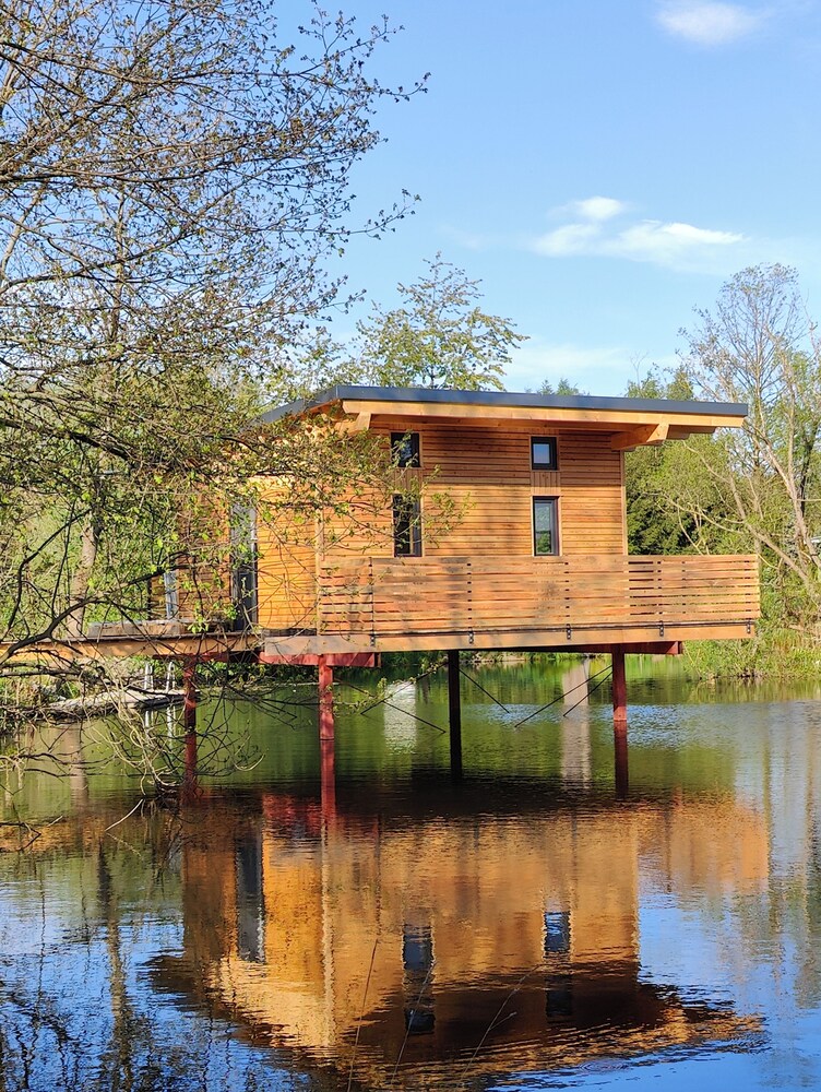 TinyHousebeiDresden spektakuläres winziges Häuschen auf Stelzen im Pferdeteich, Kaminofen, umlaufende Terrasse - Nähe Sächsische Schweiz