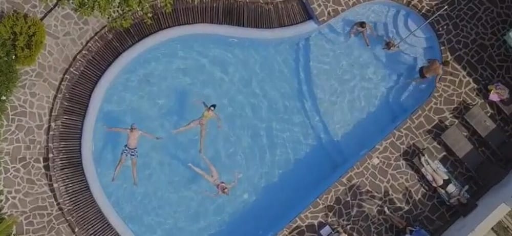Viola - With Pool - A3 view 5