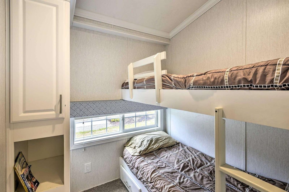 Equestrian House Suites