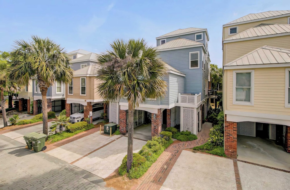 138 Grand Pavilion by Avantstay 100 Yards to Ocean and Activities!