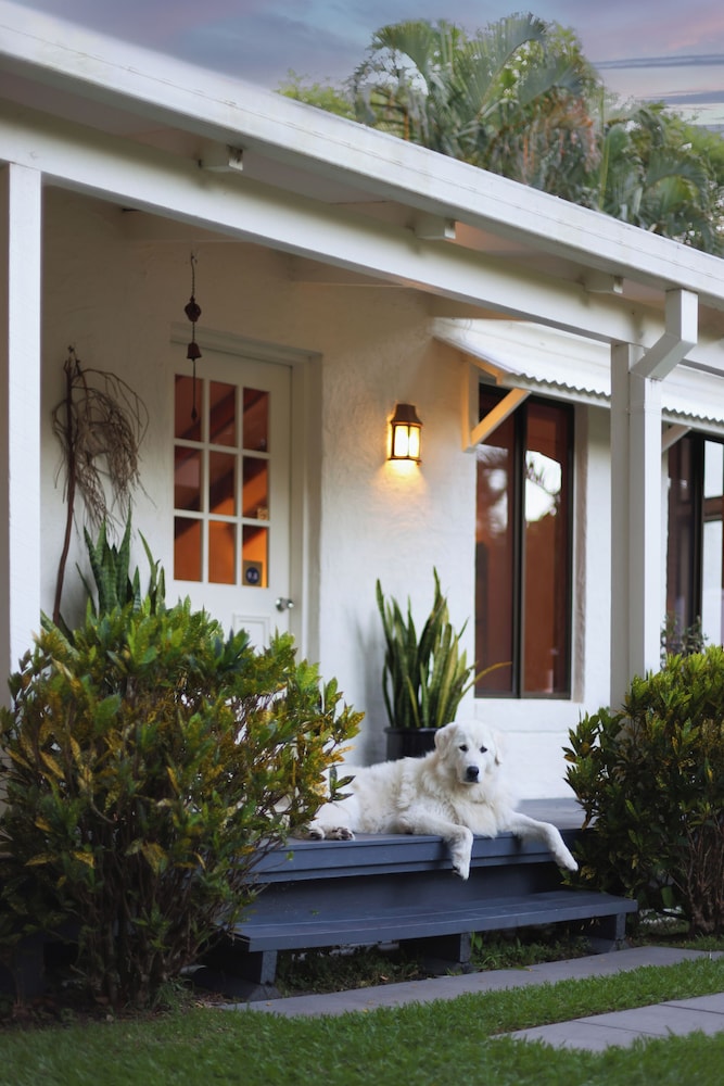 Sensom Boutique Bed and Breakfast