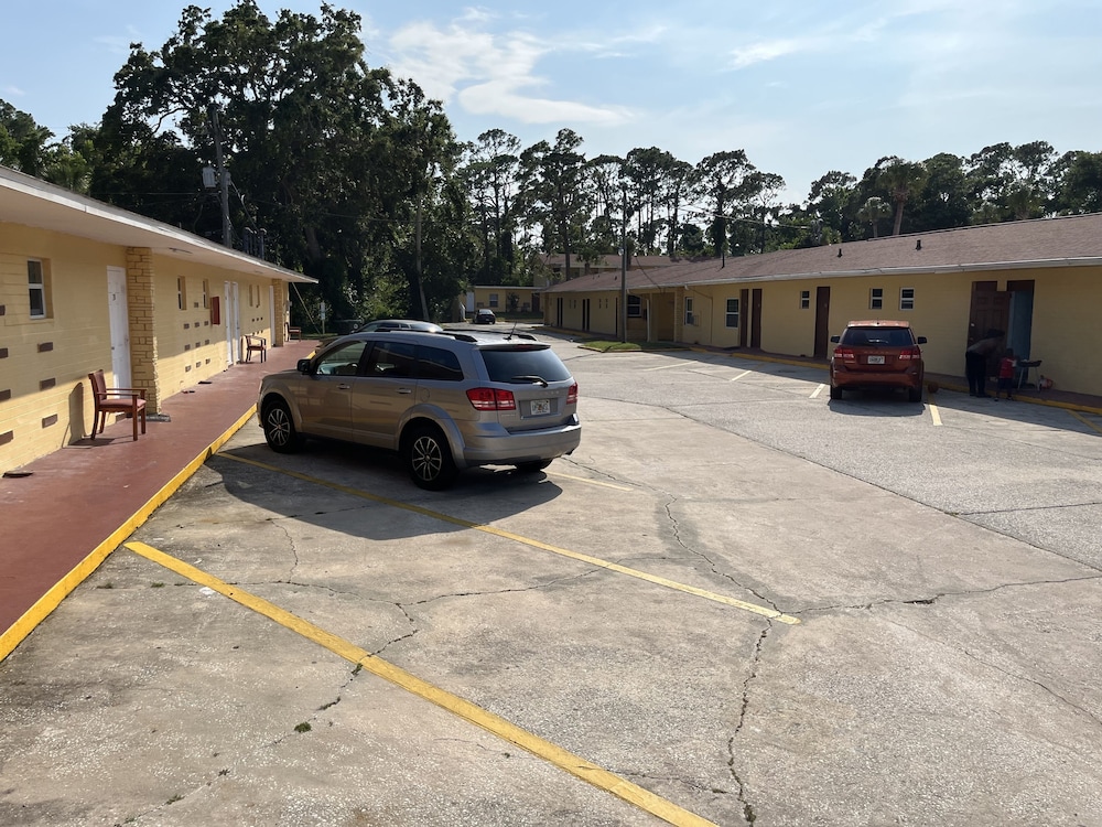 Heritage Inn