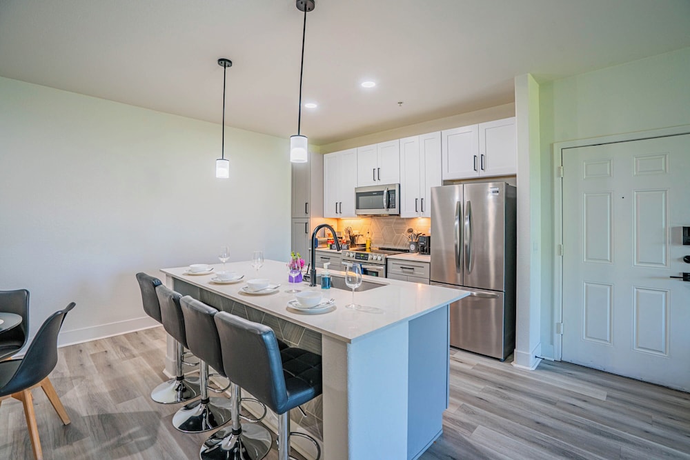 ROVE LIVING/KB - Zone Westgate