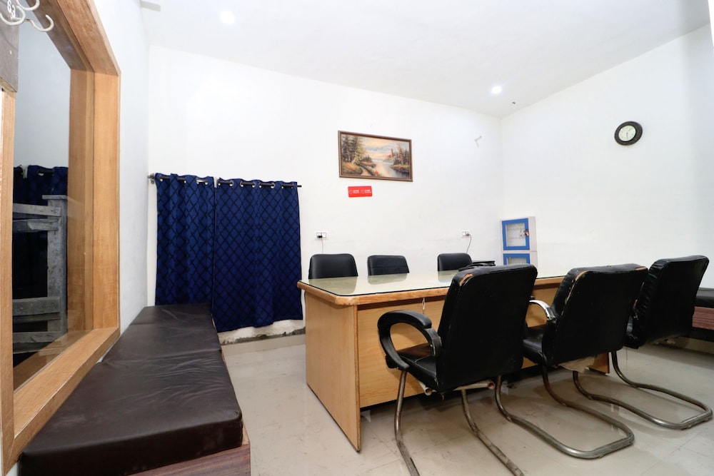 OYO 16734 Sheela Stays view 2