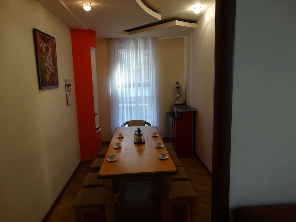 Destiny 1 Hostel