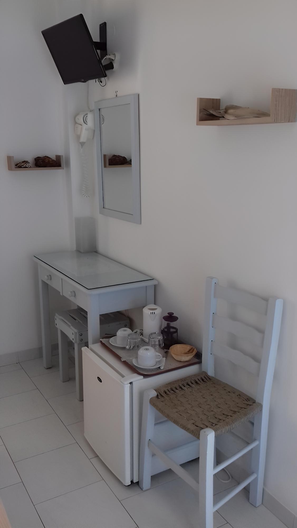 Tilemachos Rooms & Studios