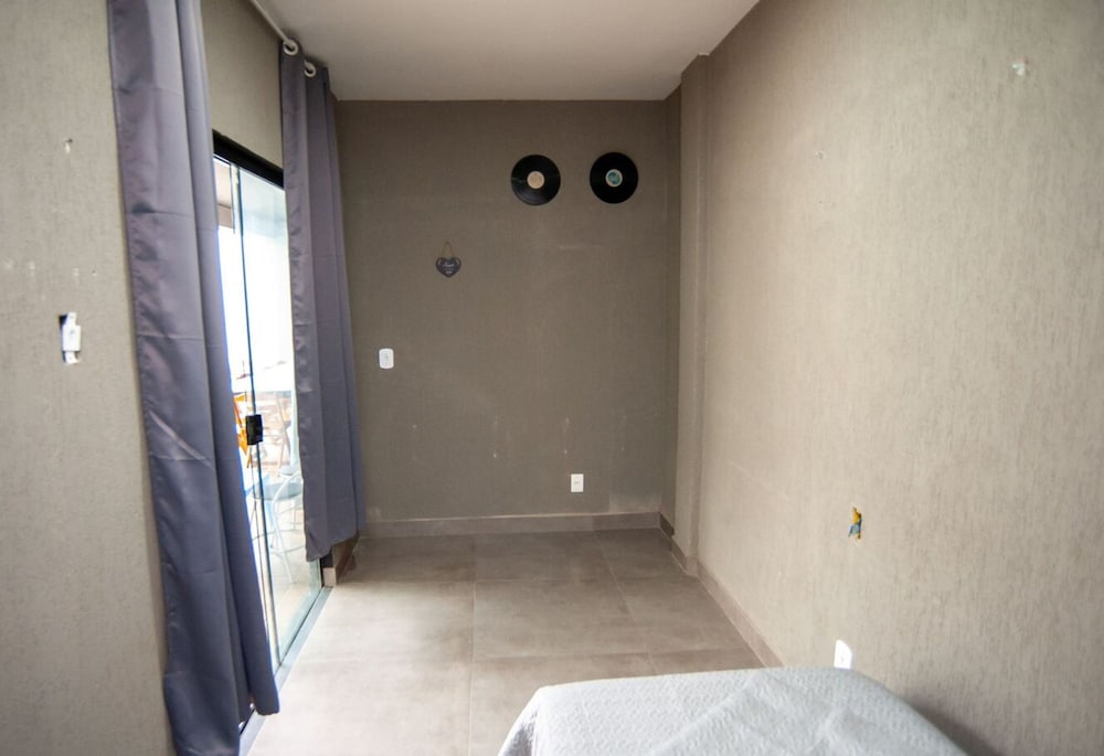 Casa pet Friendly c Piscina Churrasqueira e Wi-fi