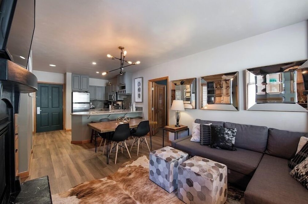 Zephyr Mountain Lodge Vacation Condos - Winter Park CO