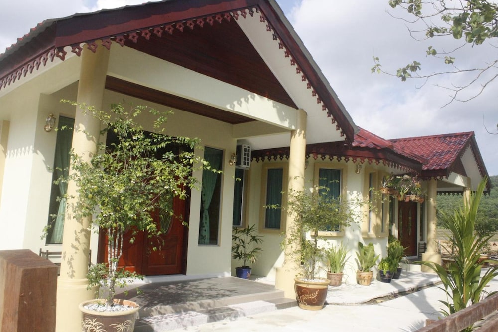 Malinja Homestay photo 1