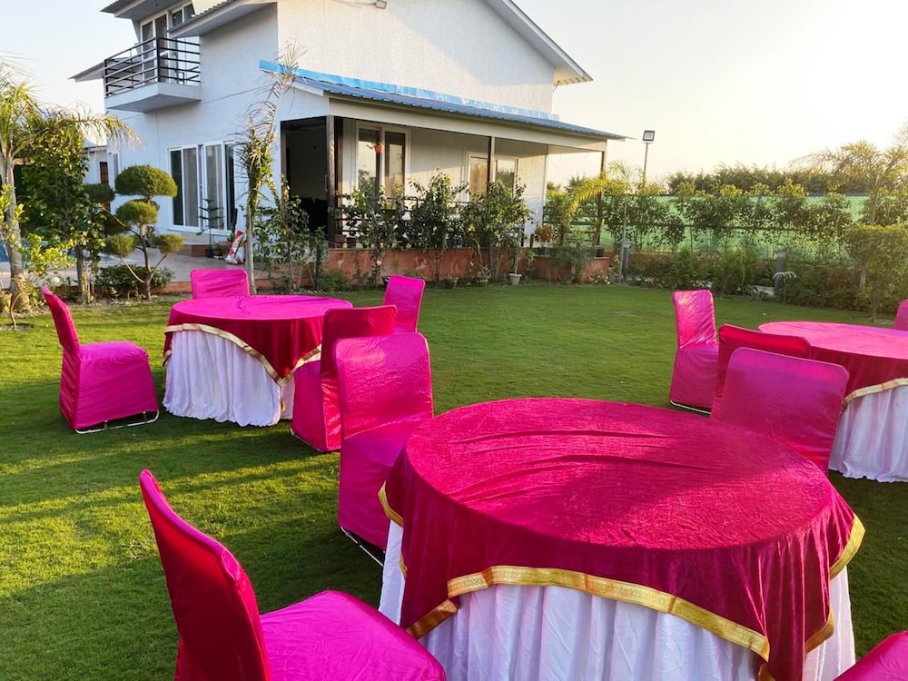 meeting & event spaces