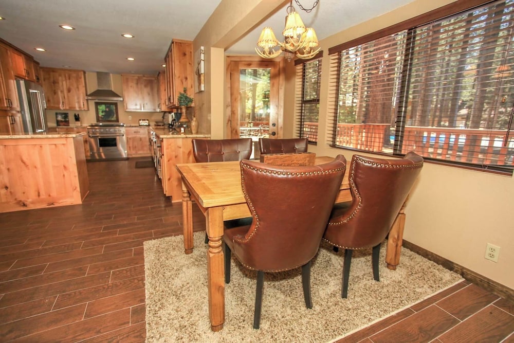 Summit Lodge 1