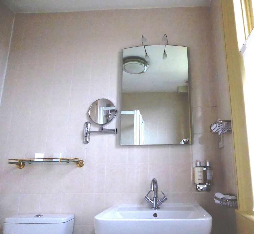 Photo 46