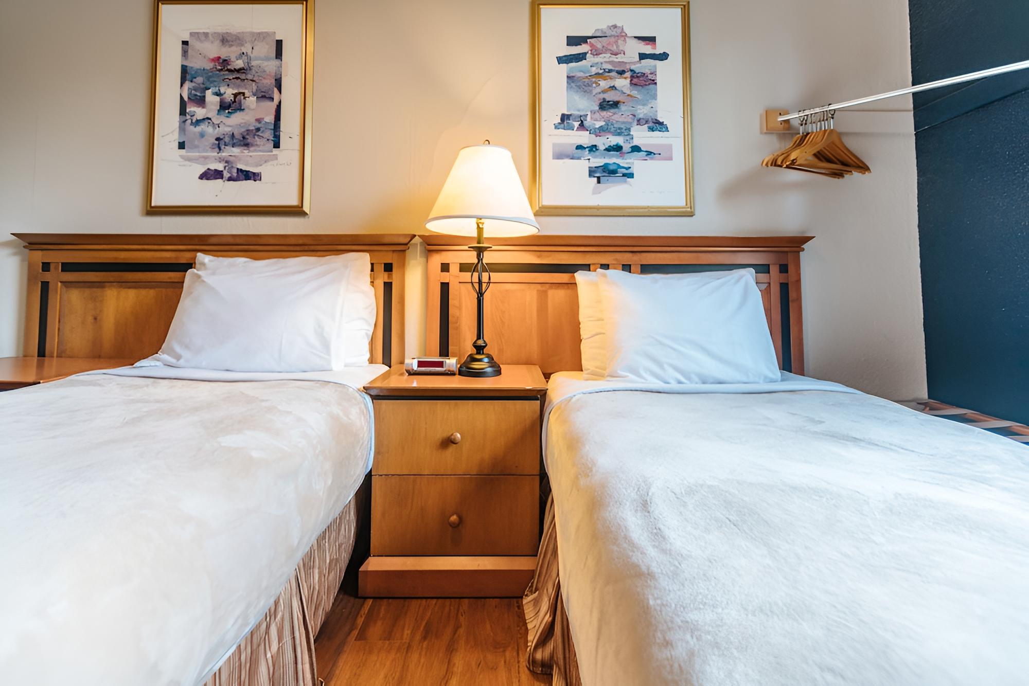 Hotel Ambassador - Hostel