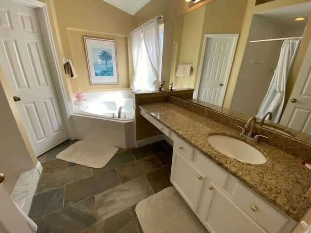 Private Pool Villa, Many Updates! Southern Dunes