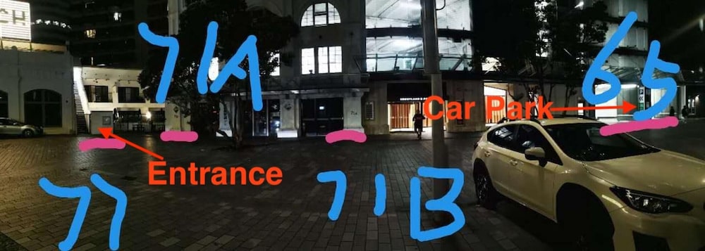 3 Double 1 Single 2 Sofa Beds apartment