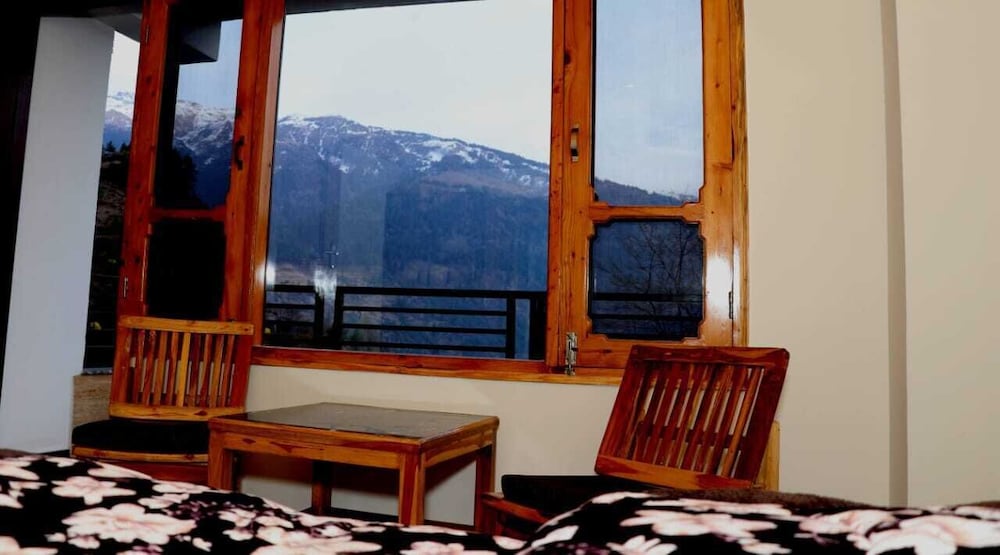 Solang Snow Heaven