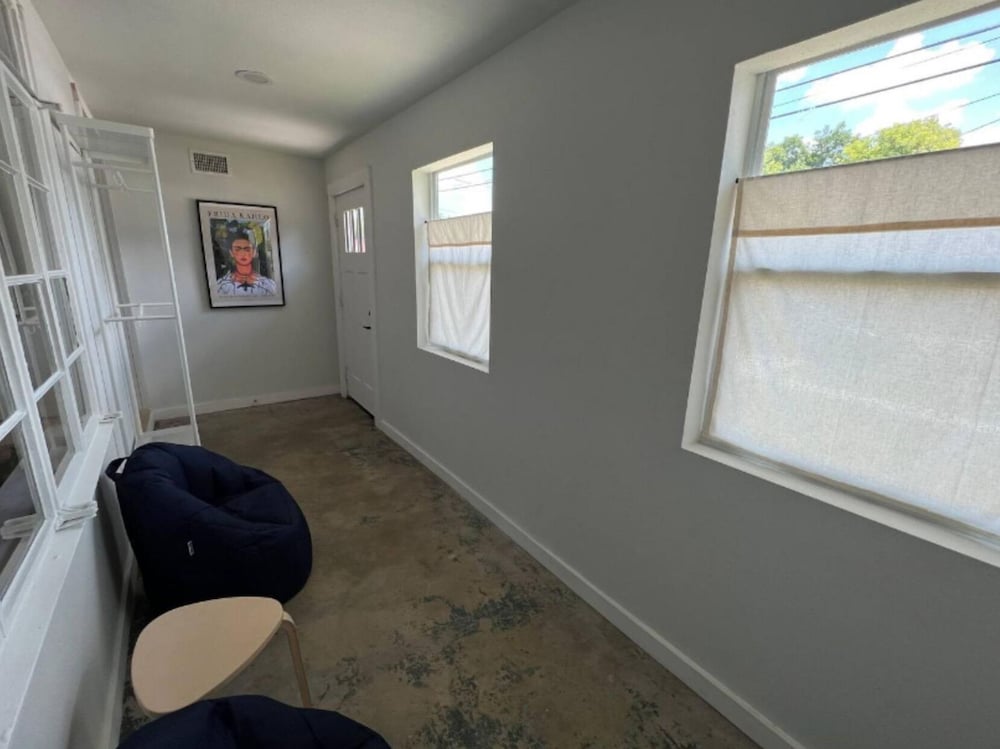 Serene 2BR 1BA Residence in Peaceful San Antonio view 3